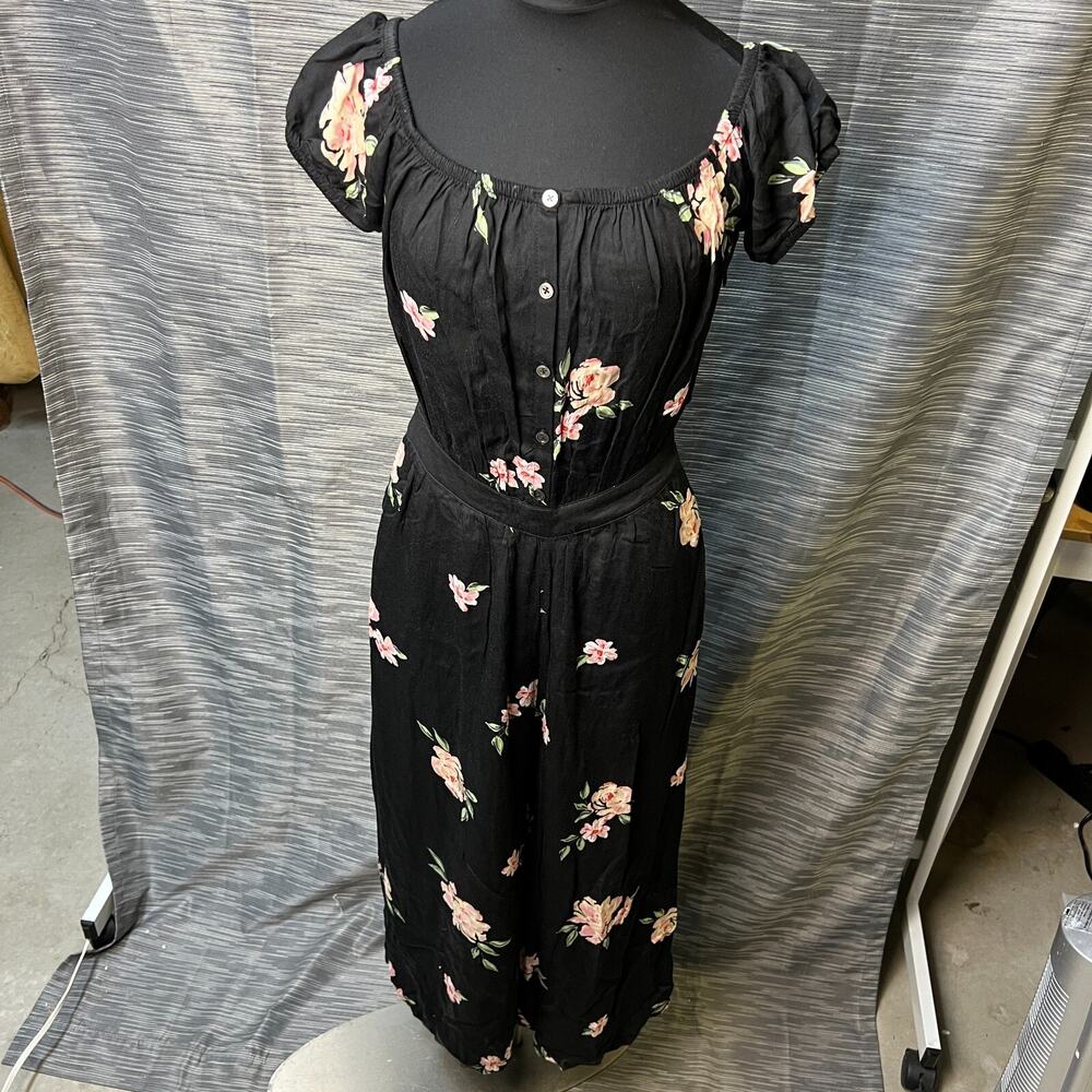 Capulet Womens Size XS Jumpsuit Floral button Dolman Short Sleeve Black